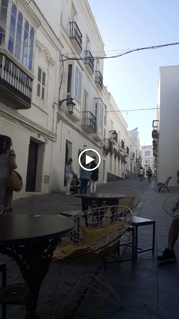 Cafe 10 — Videos