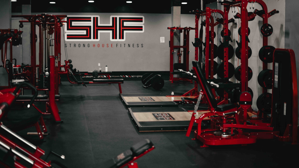  Strong House Fitness