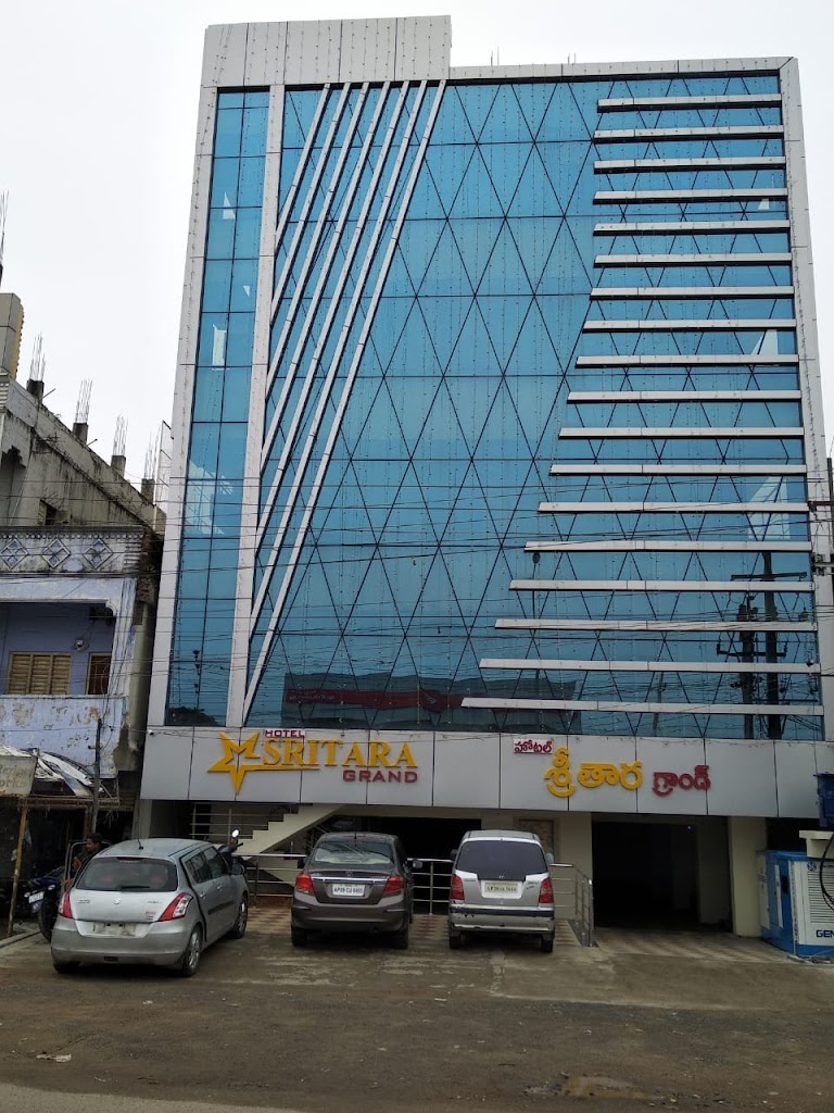 Hotel Sritara Grand A C