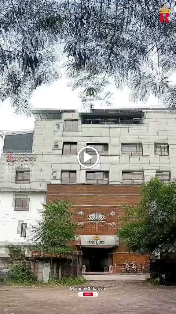 Ranjeet Hotel