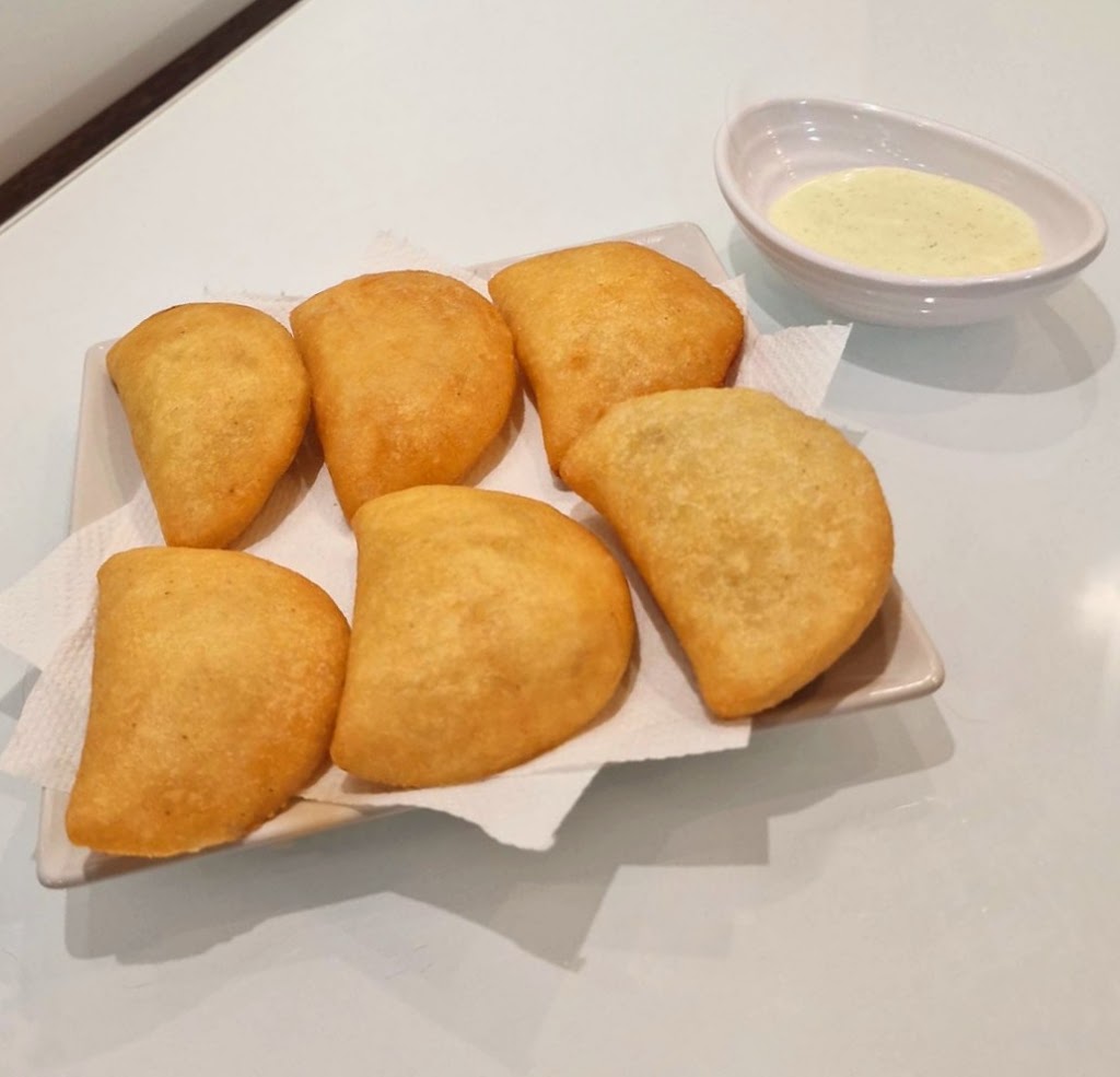 La Roca — Comida y bebida