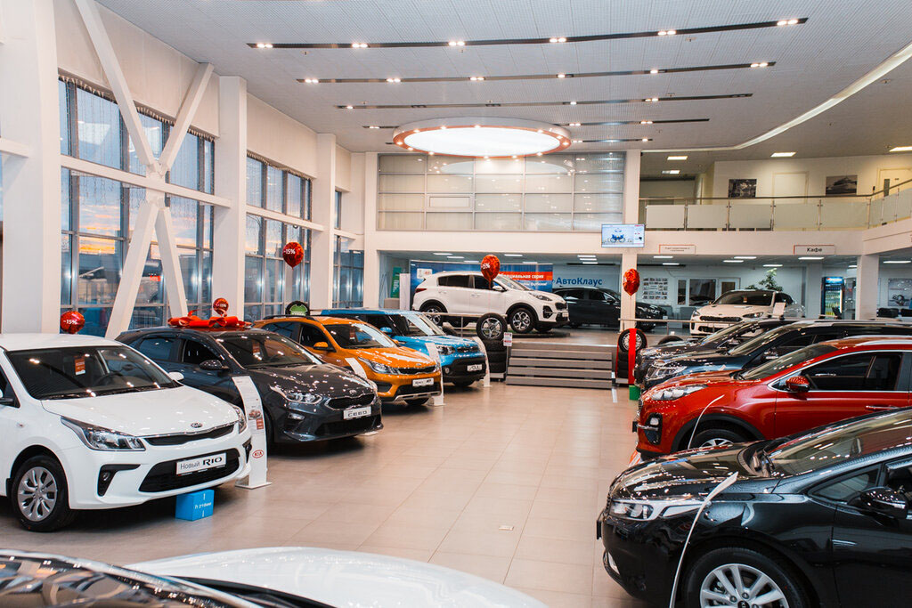 concesionario de coches Pedro Delgadillo