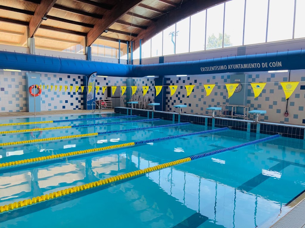 Piscina Municipal Cubierta de Coin — Del propietario
