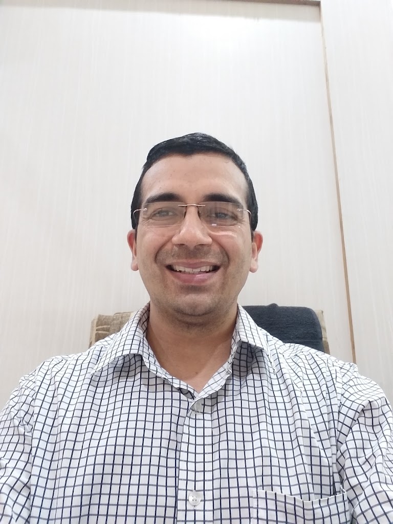 Dr. Dr Ram Vitalkar Sanjivani Hospital