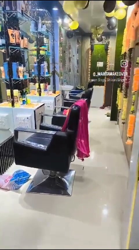 Mamta Makeovers Academy