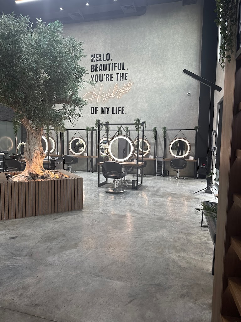 Brazil Studio Salon Juffair Square Brzyl Stwdyw Slwn Jfyr Skwyr