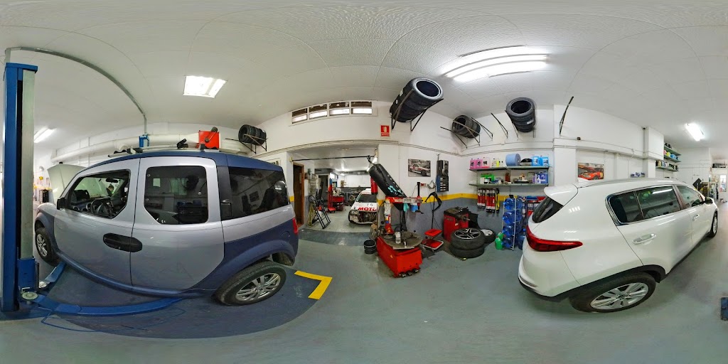 Ef9 Motion * Taller Mecanico en Granollers — Street View y 360deg