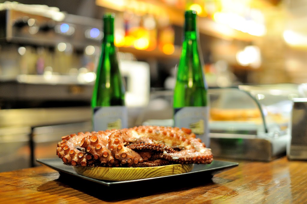 Meson Castro de Lugo — Comida y bebida