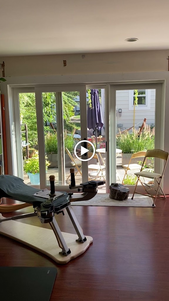  Studio-Corpo Pilates & GYROTONIC R Expansion Studio