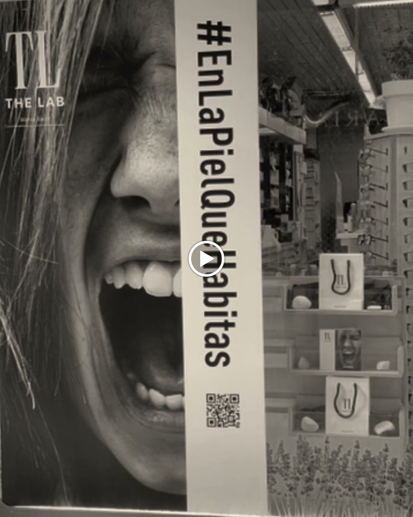 Farmacia Mara Etchaberry — Videos