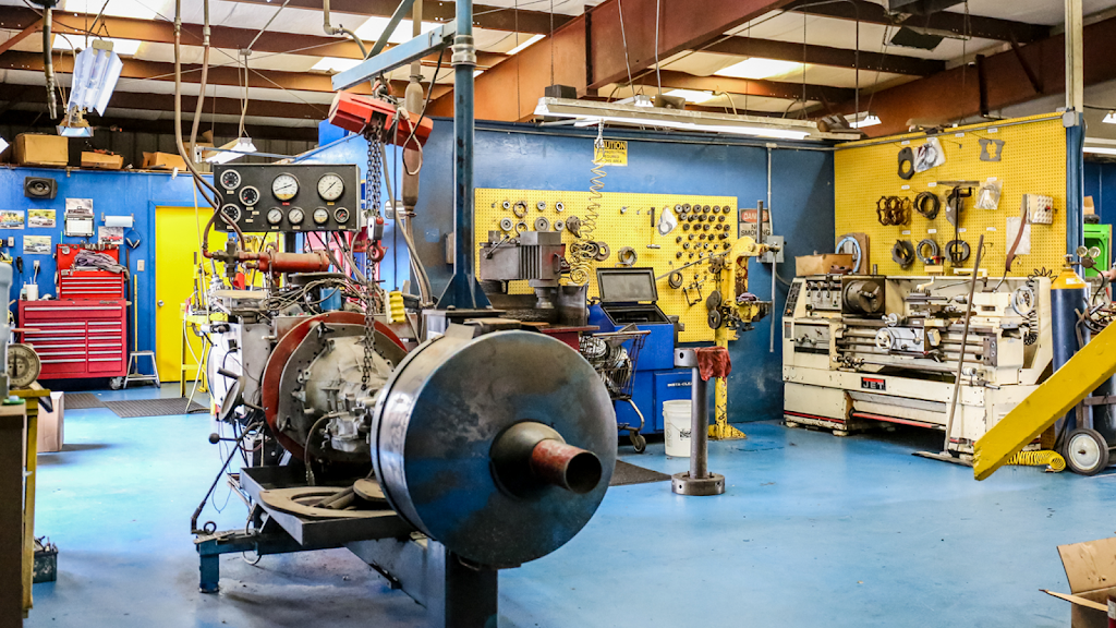 Transmission shop in Madera