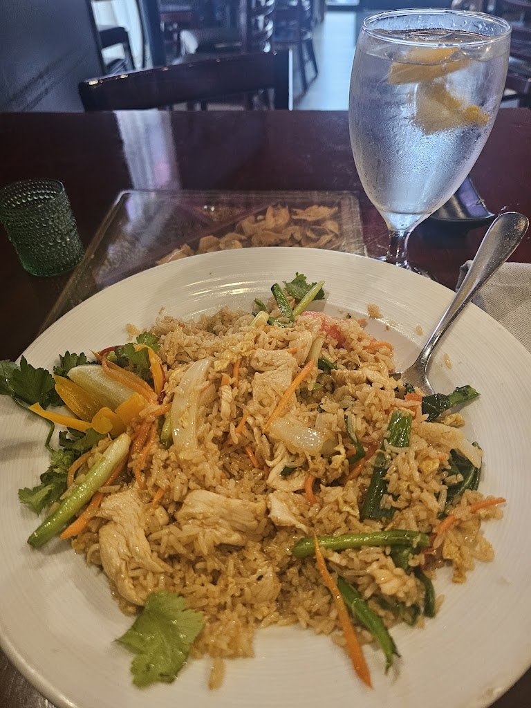 Banana Leaf Thai Sushi Restaurant and Bar