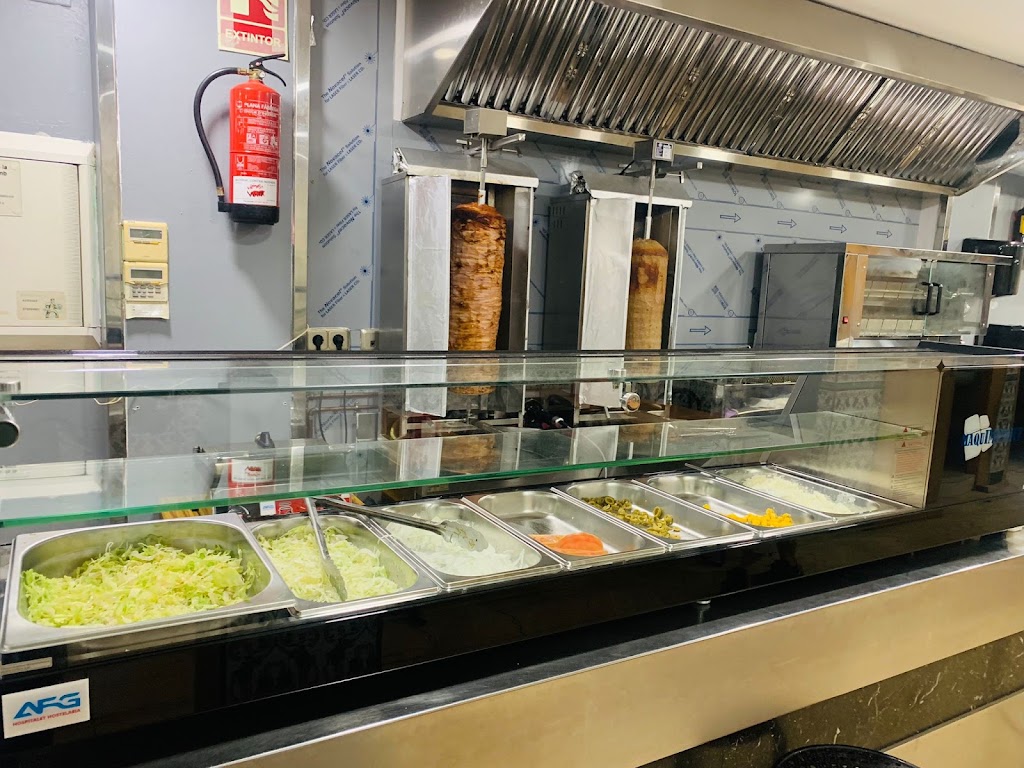 Eiffel doner I pizzeria — Del propietario