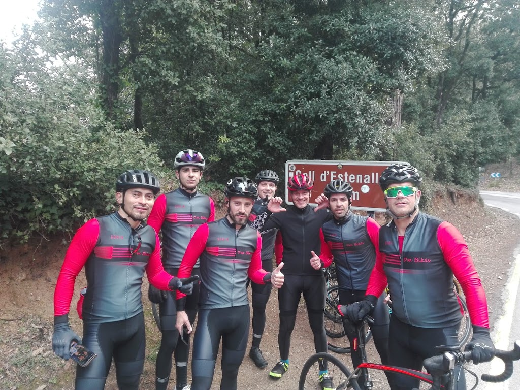 Dm Bikes en Cornella de Llobregat