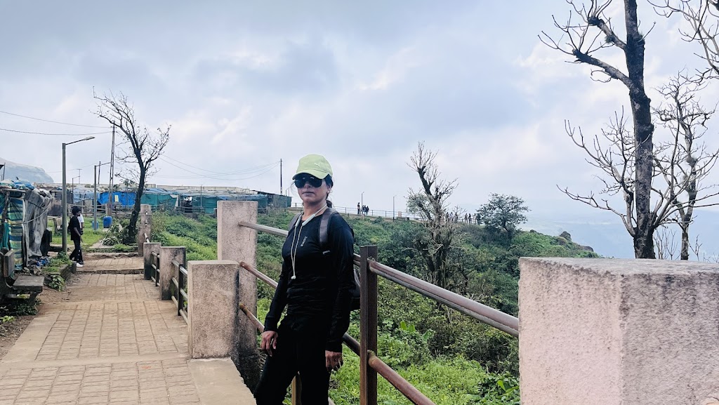 Krishna Beauty Parlor