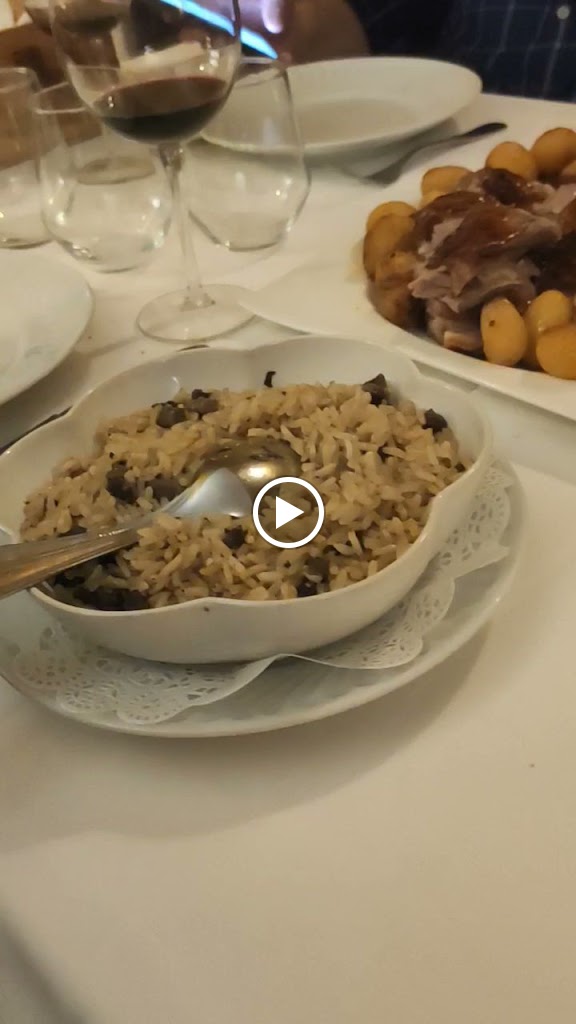 Restaurante Girassol — Videos