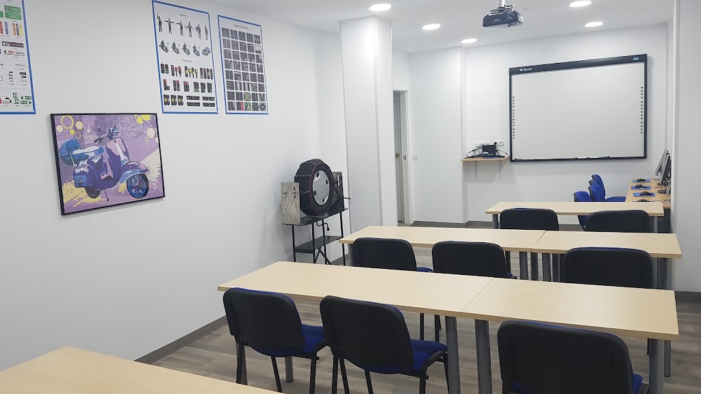 Autoescuela Casado — Del propietario