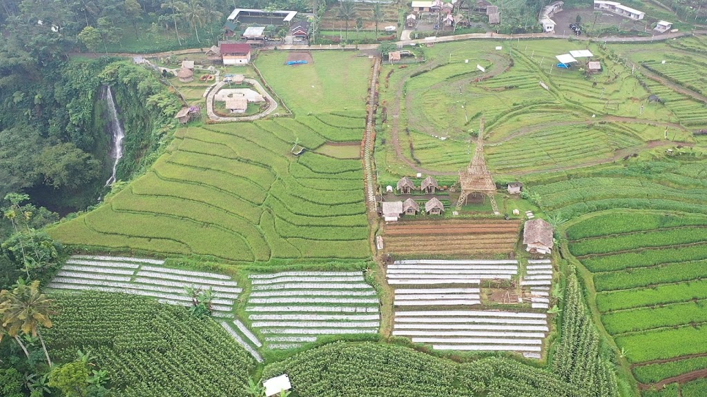 Camping Ground Banda Asri Limpakuwus