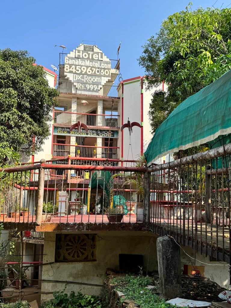 Ganaka Motel Igatpuri Dlx Room Rs 999 D O Next To Manas Resort 70Km From Thane On Nh3