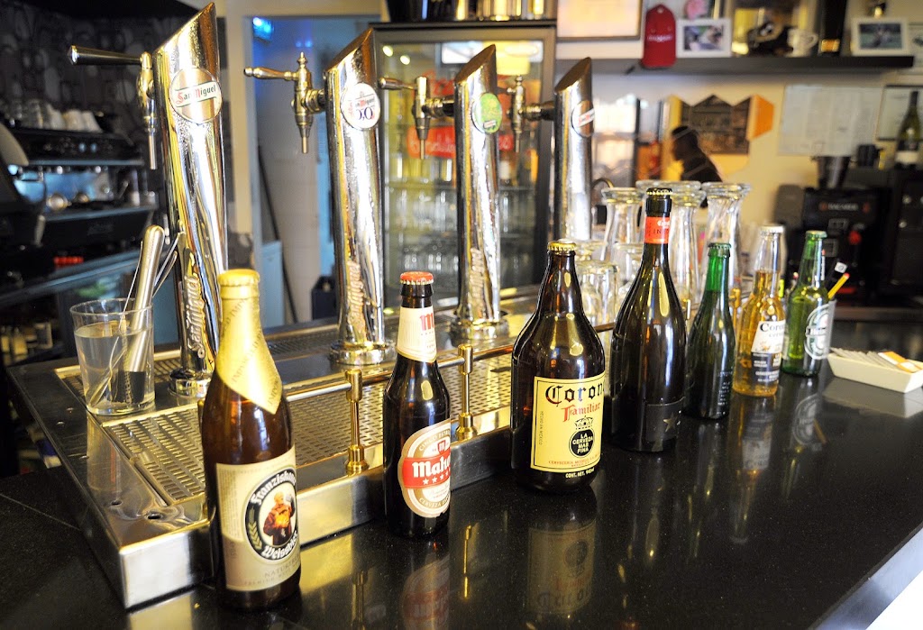 Bar La Galeria Restaurante — Comida y bebida