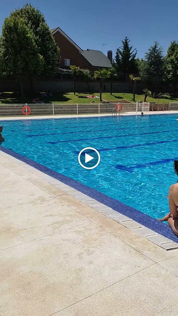Piscina El Olivar De La Partija — Piscina