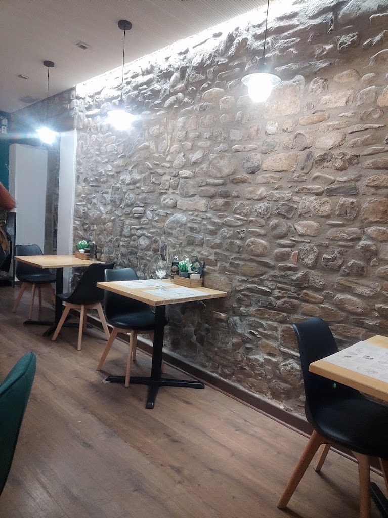 Izakaya Vic Gastro & Sushi (antic GENSO) — Ambiente