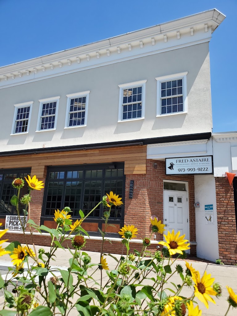  Fred Astaire Dance Studios