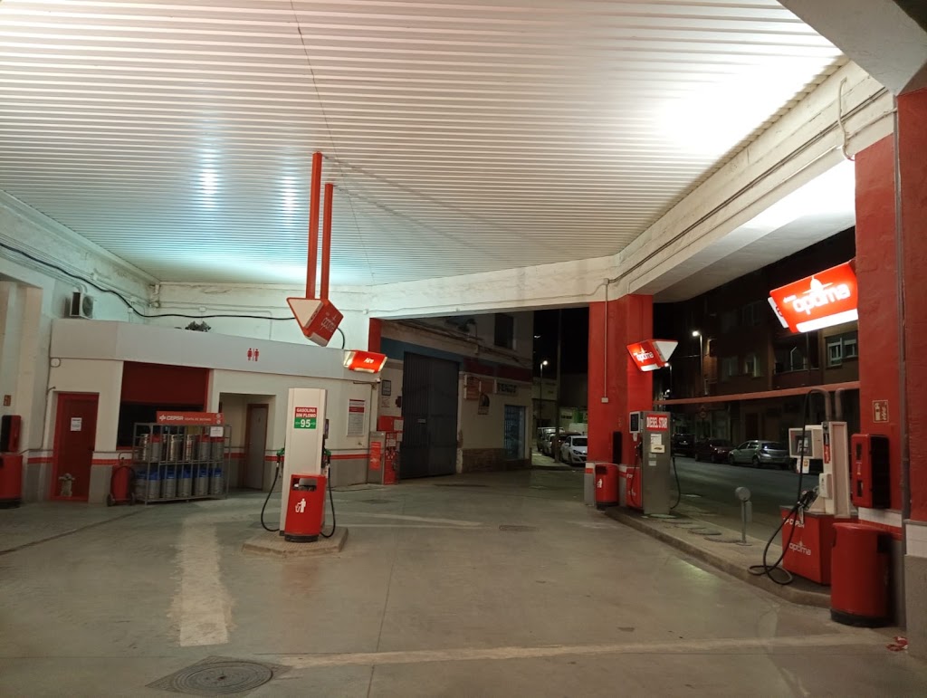 Estacion de servicio Cepsa — Interior