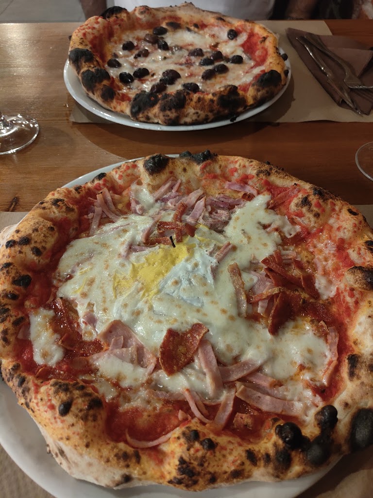 Pizzeria & Grill Napule e - Italiano — Mas recientes