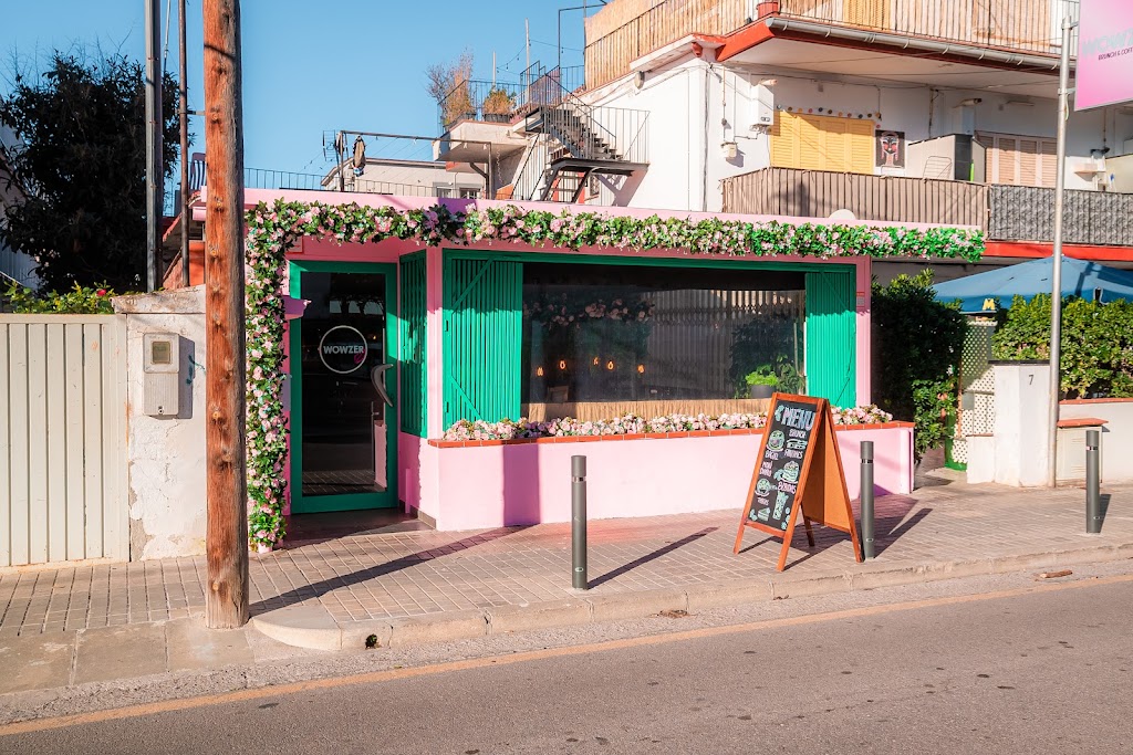 Wowzer Brunch and Coffee