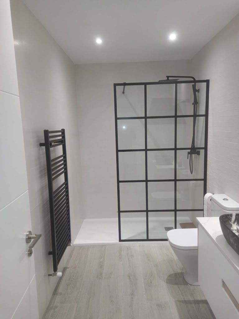 AHC — Cuarto de bano