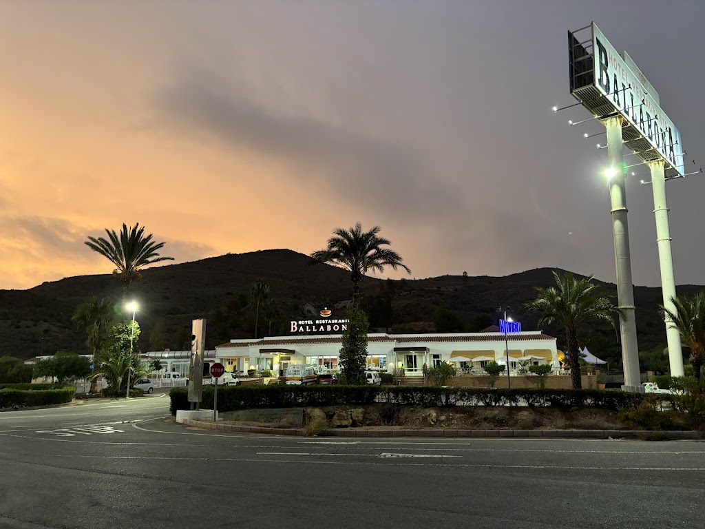 Ballabona Hotel-Restaurante