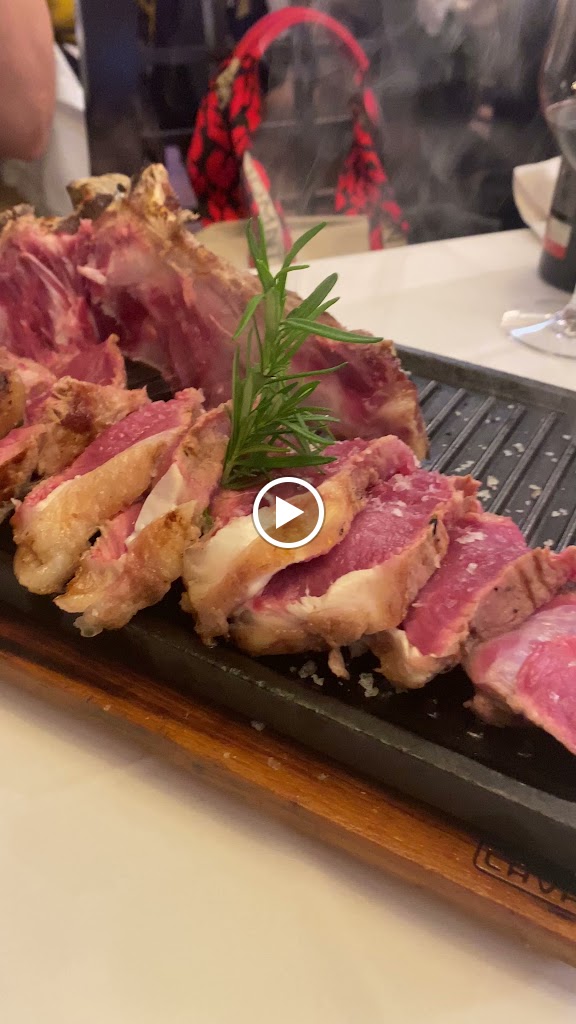 Longo Steak House — Videos