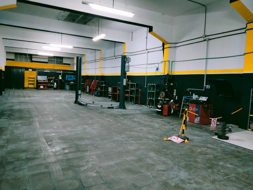 Taller mecanica JBS Sport - Telde — Del propietario