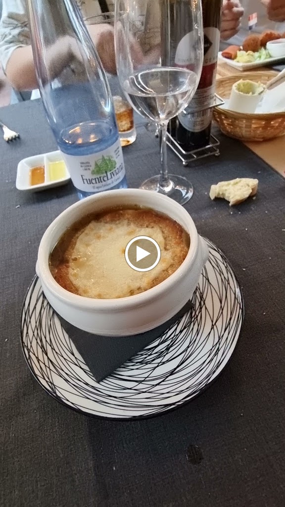 Restaurante Por Que No? — Videos