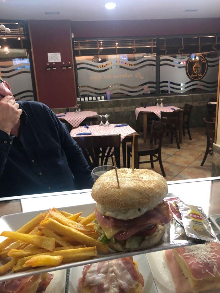Bar Regal.s — Comida y bebida