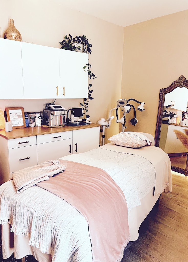  Align Yoga Tracy + Align Tracy Skincare & Body with Maria