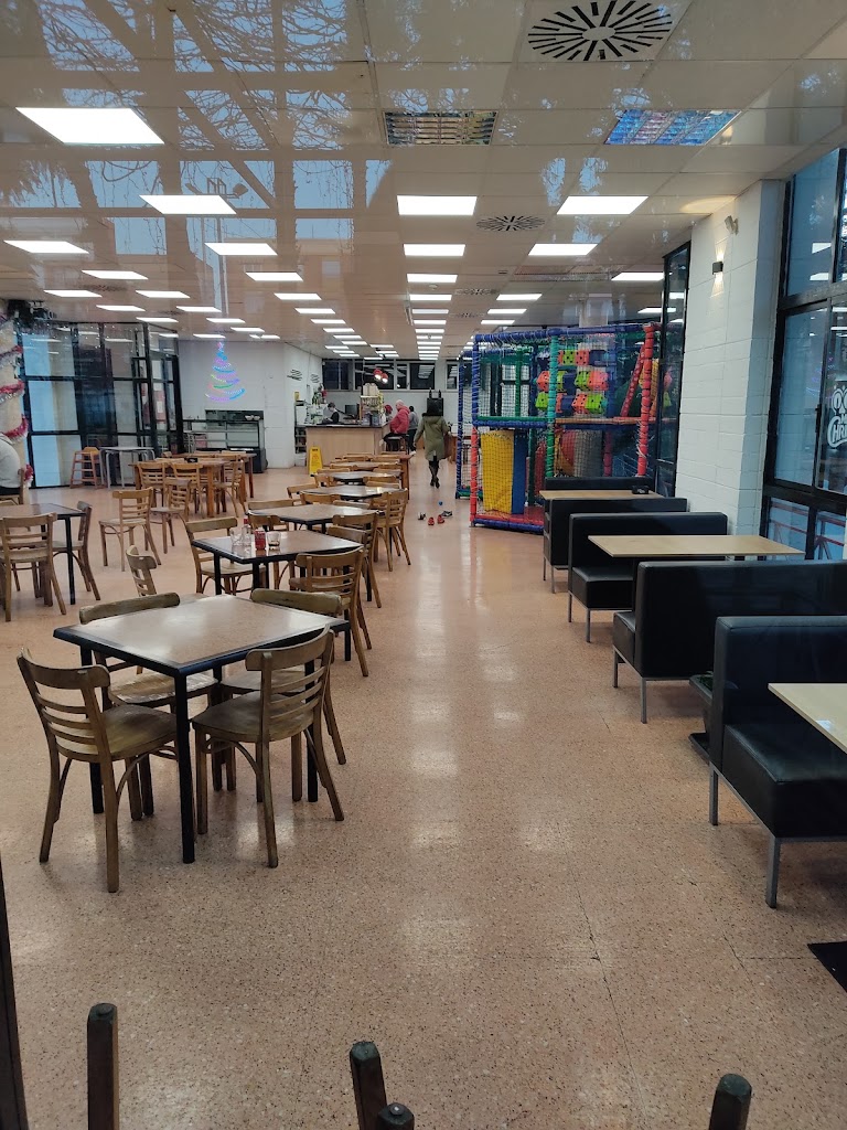 Nuevo Bar Restaurante Polideportivo Burjassot — Ambiente