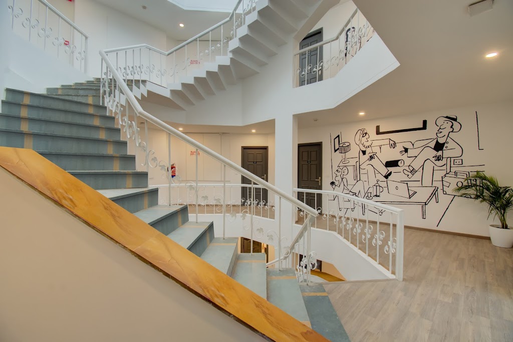 Hotel Maitrayee