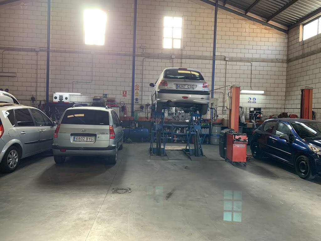Multimotor Alcazar — Concesionario de automoviles