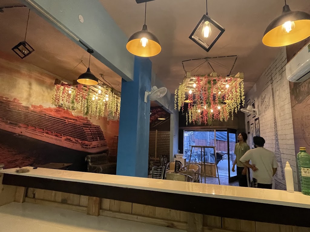 Crisper S Cafe And Restaurant
