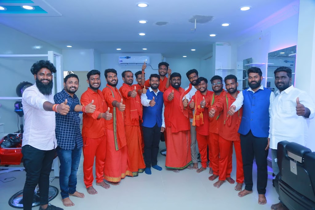 Sri Showmen Mens Beauty Salon