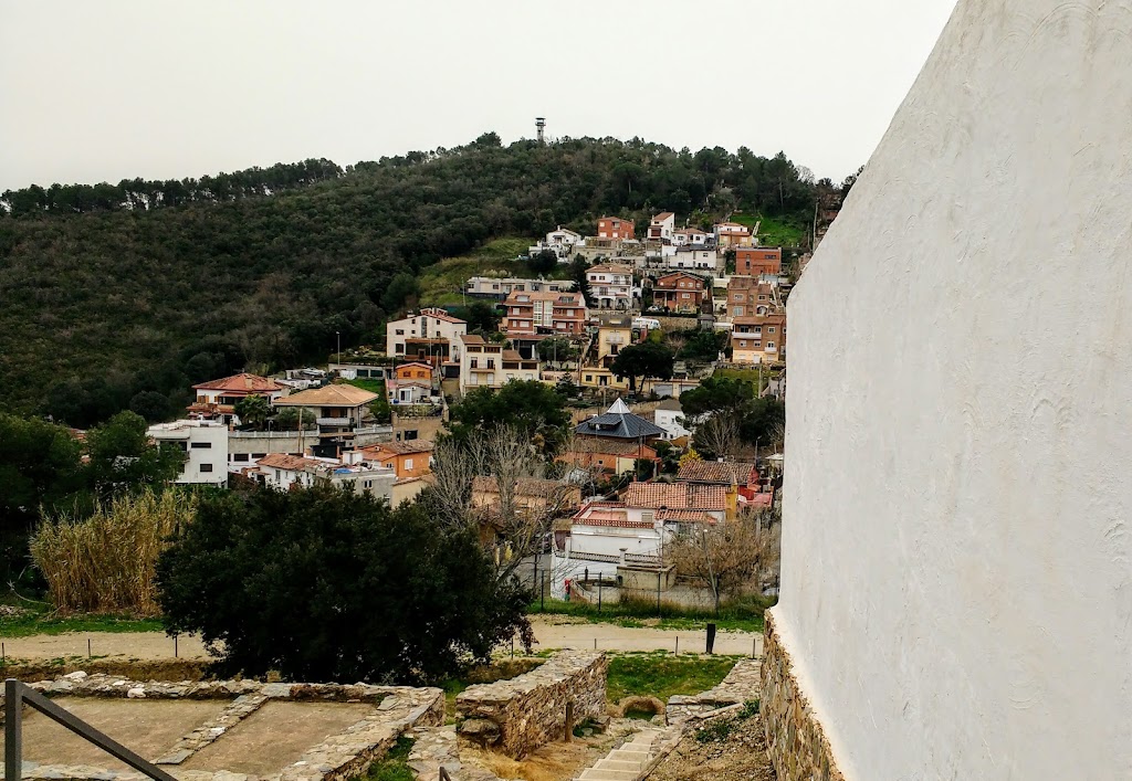Museo y Poblado Iberico de Ca n'Oliver - Museo de Historia de Cerdanyola — Parque Natural de Collserola