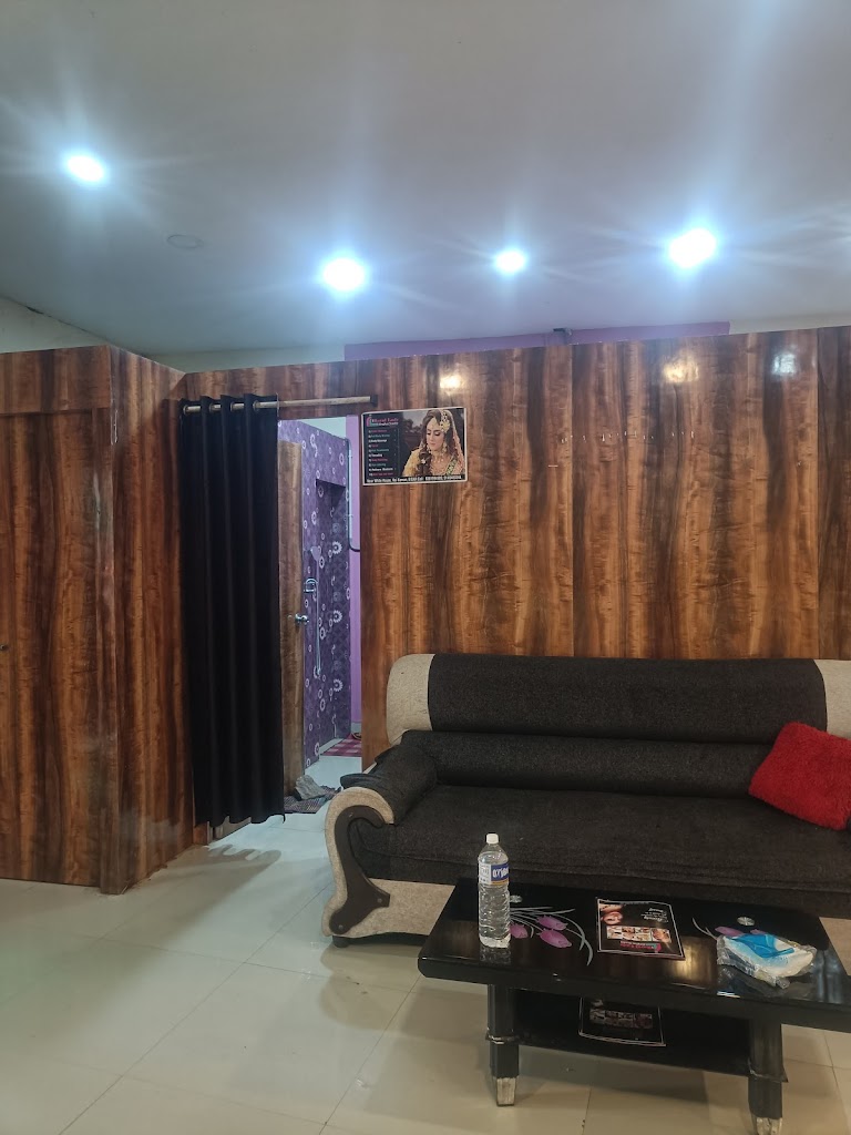 The Royal Lady Beauty Parlour Makeup Studio