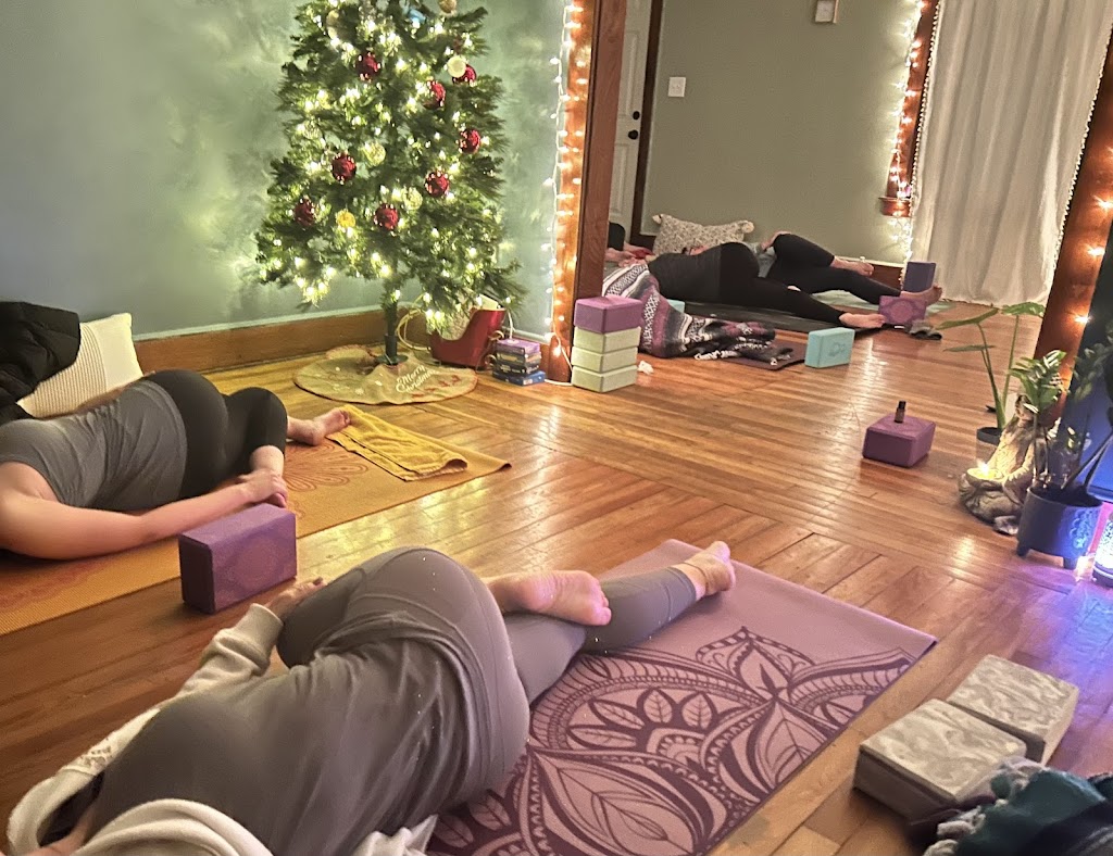  Ocean Moon Yoga & Wellness