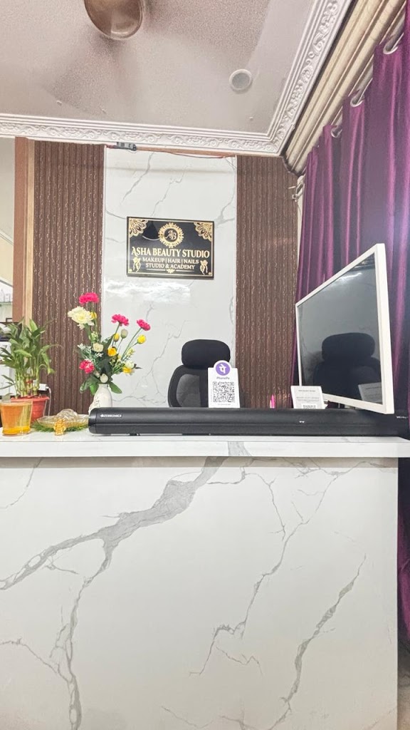 Asha Beauty Studio Academy