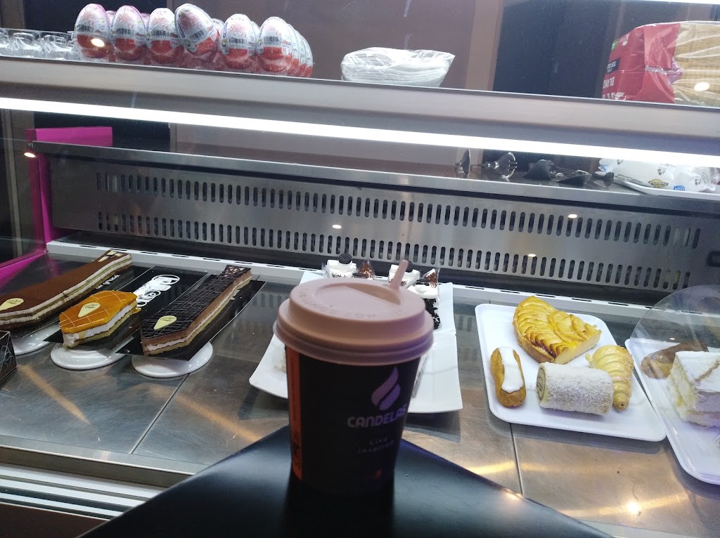 Cafe Om — Ambiente