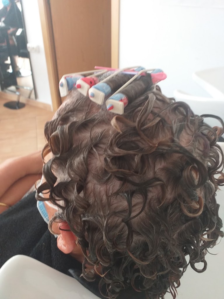PELUQUERIA ESTHETICA LINA BEAUTY — Peinado