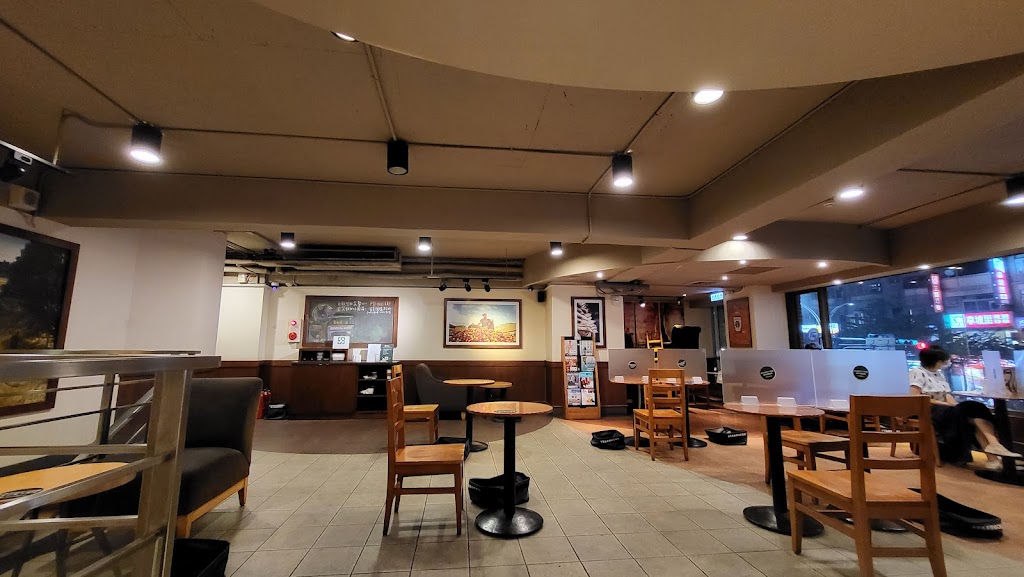 STARBUCKS 星巴克 (竹圍門市) 的照片