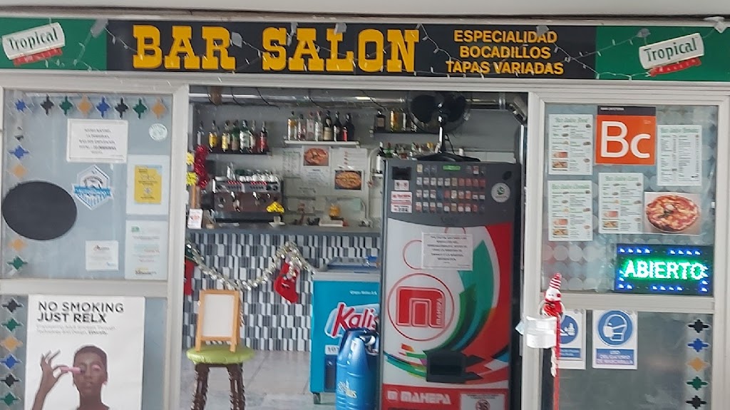 Bar salon aguila playa